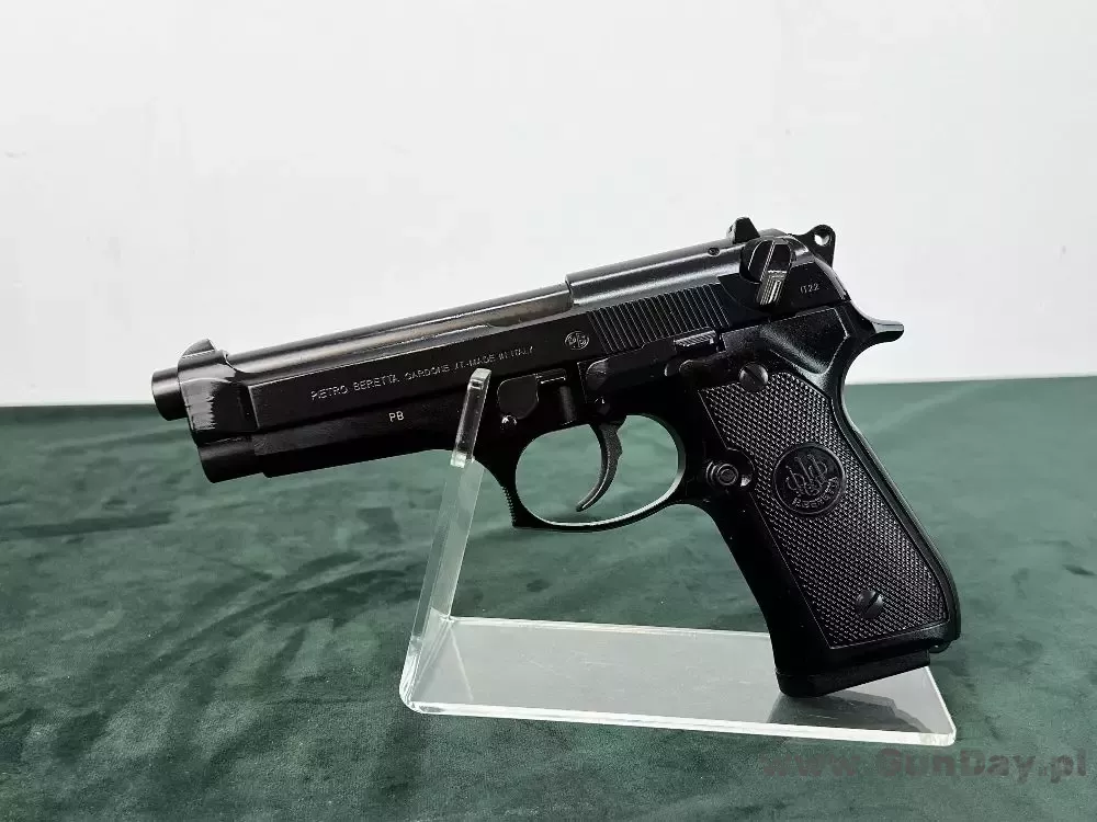 Pistolet Beretta 92FS  kal. 9x19  Italy