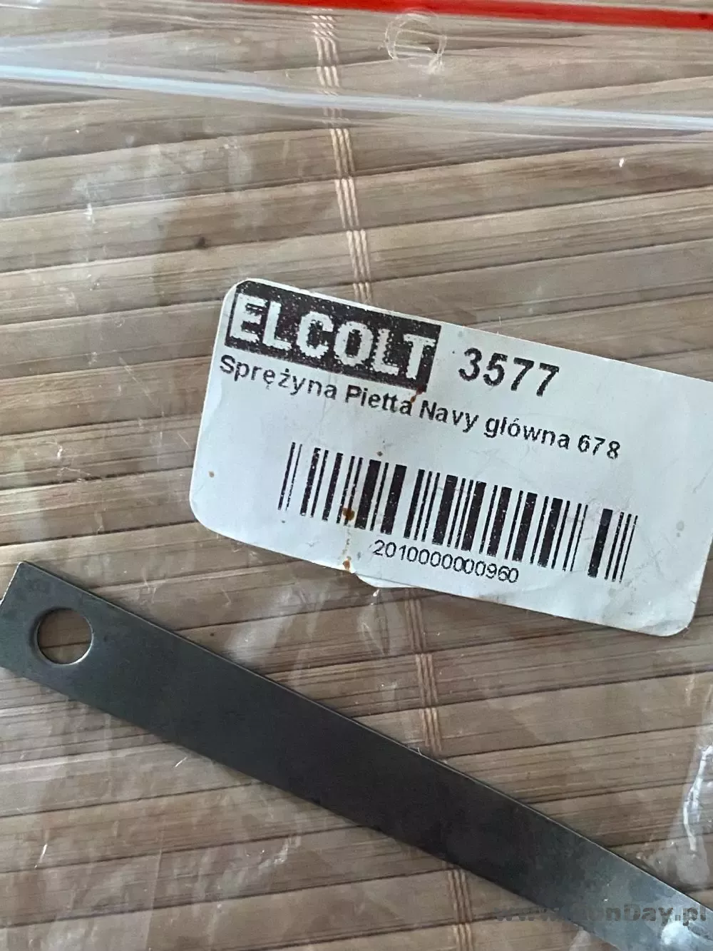 sprazyna colt2.jpg
