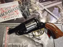 Rewolwer Czarnoprochowy Remington New Model Army 185.  3 cale,bęben Knox