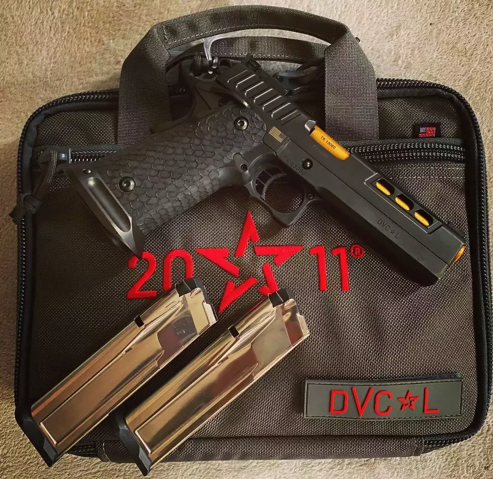 Sprzedam pistolet 2011 STI International DVC-L kaliber .40S&W