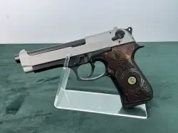 Pistolet Beretta mod. 96  kal .40S&W  Classic