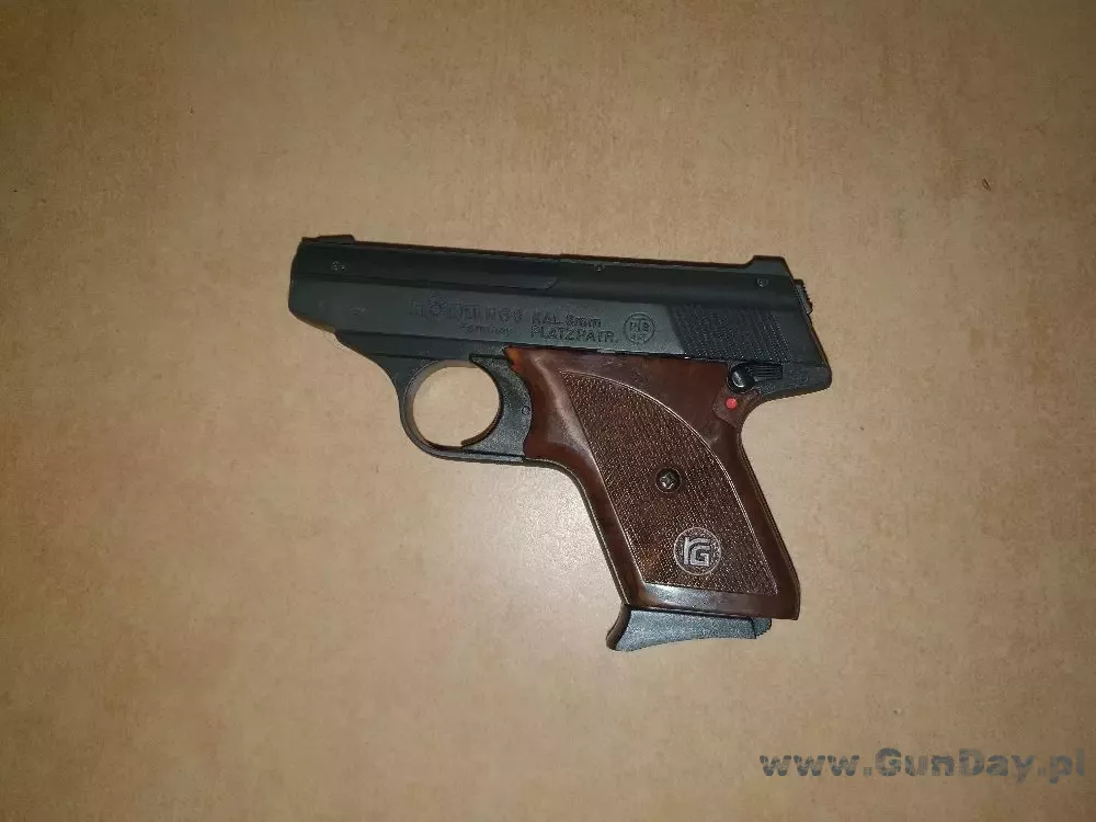 1 Pistolet gazowy RÖHM RG8 kaliber 8 mm
