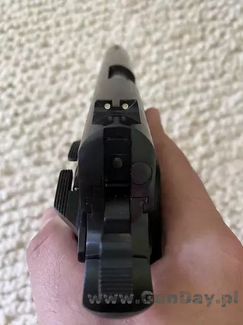 LexT6bPl.jpg
