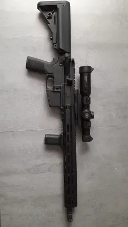 Karabinek AR-15 IWI ZION Z-15 lufa 16in kal. 5.56x45mm / .223REM
