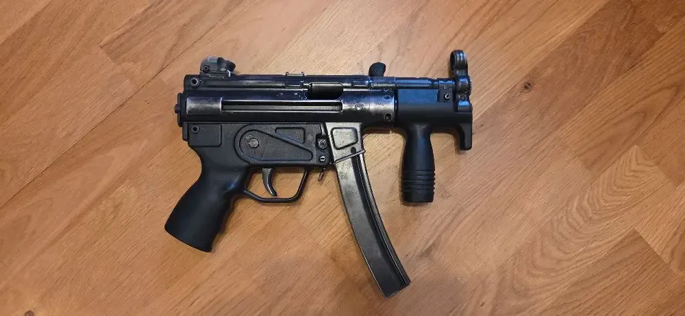 Sprzedam pistolet H&K mp5k