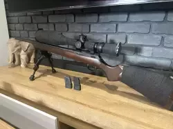 CZ 457 Varmint + Vortex Venom 5-25x56 + dodatki