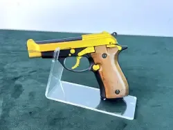 Pistolet Beretta mod. 81   kal . 7.65 Browning  32 AUTO   Gold