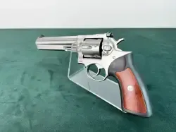 Rewolwer RUGER GP100 Kal. 357 mag. 6″ INOX