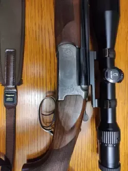 Kniejówka Bettinsoli 8x57JRS/20x76, z lunetą Docter 2,5-10x48, montaż stały. Delikatne ślady użytkowania