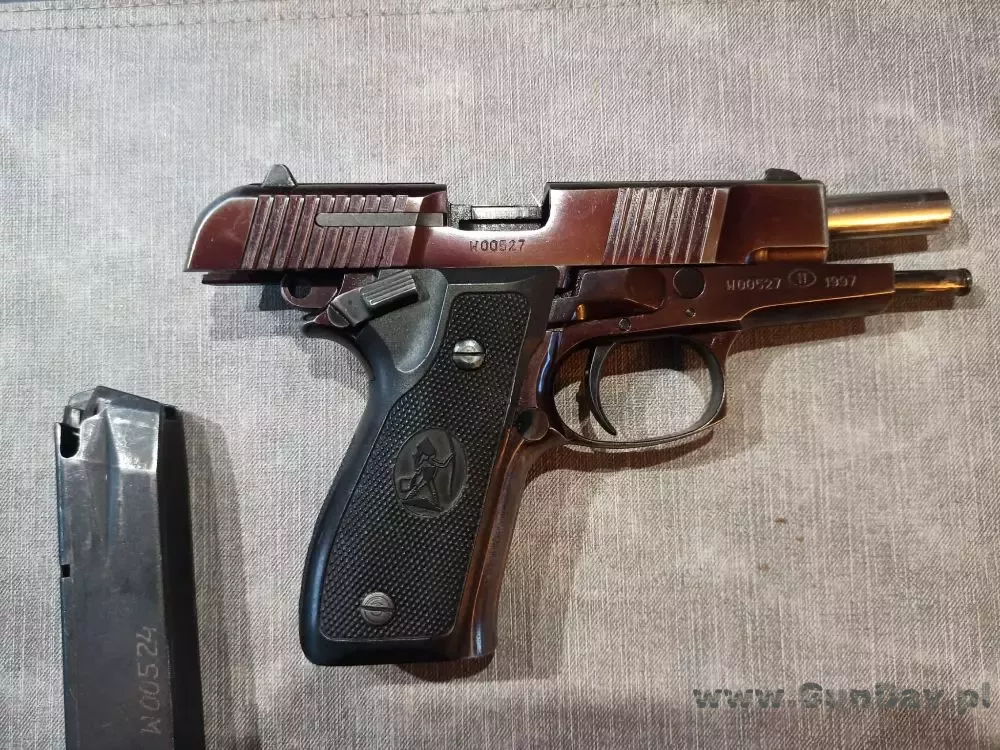 MAG - 02.jpg