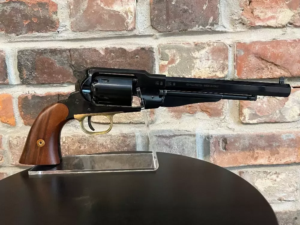 Rewolwer czarnoprochowy Remington 1858 8″ RGA44