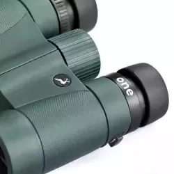 Lornetka Delta Optical One 10x32 z rogu.jpg