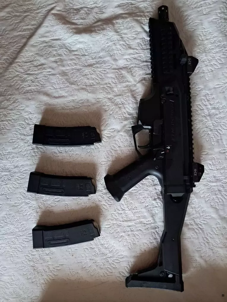 Scorpion 02.jpeg