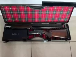 Sprzedam Strzelba Benelli 828 U sport. Kaliber 12/76. Strzelba w stanie idealnym. Używana raz na zawodach..