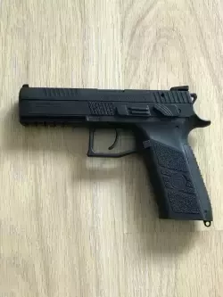 SPRZEDAM CZ P-09 9X19 - STAN SKLEPOWY - NIEUŻYWANY
