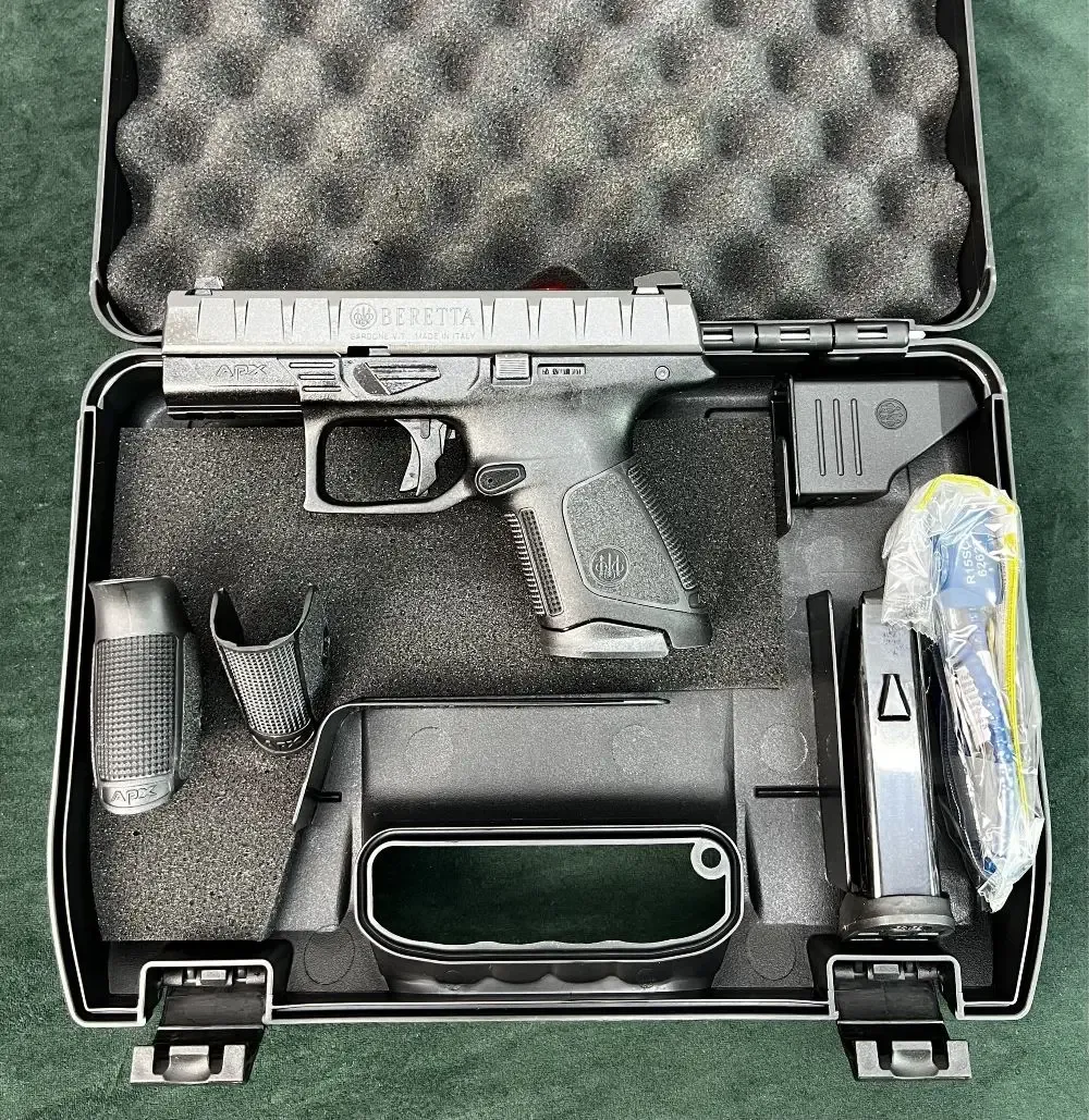 Pistolet Beretta APX Compact 9x19