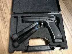 Pistolet CZ Shadow 1