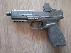 Springfield Echelon 3-Dot Tritium z gwintem