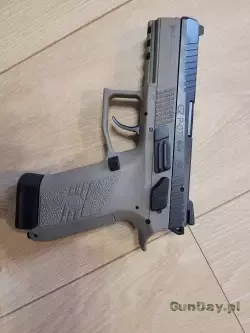 CZ-P07 FDE mały przebieg