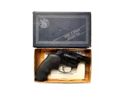 Rewolwer Smith & Wesson 36-7 | Stan dobry +