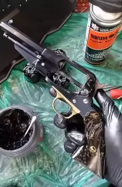 Uberti Remington 1858 New Army .44 5.5" i opcjonalne dodatkowe bębny (CZYTAJ OPIS)