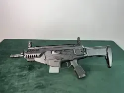 Pistolet Beretta ARX 160 kaliber 22LR