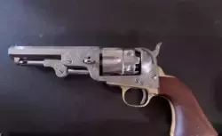 600h600f_00020_Revolver-pietta-black-powder-only-calibre-44.jpg