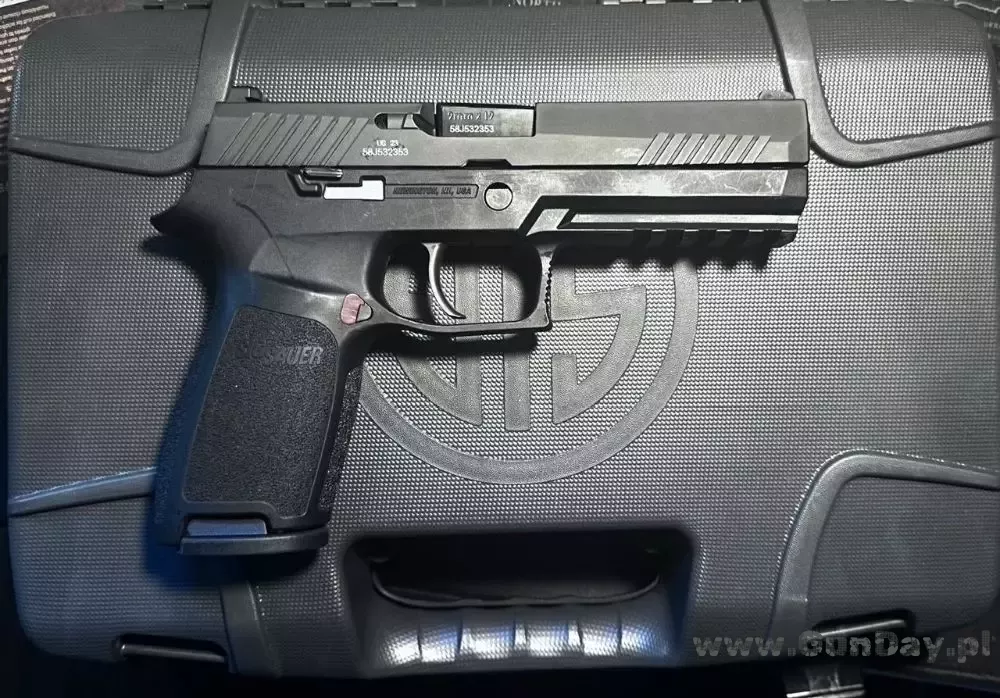 sig3.jpg