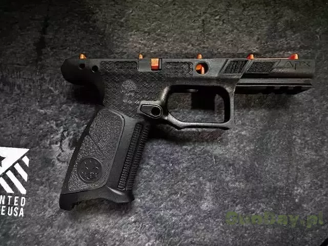 4gun-beretta-14.jpg