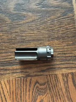 Urządzenie wylotowe Acheron flash hider 7.62 5/8”-24 UNEF