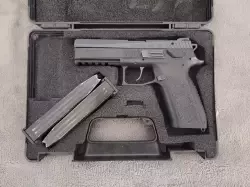 Sprzedam CZ p-09 , drugi właściciel - od 2021 r