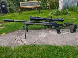CZ 457 Varmint w osadzie Oryx 
