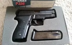 Sprzedam pistolet SIG P228 W.Germany 1994r + opcje