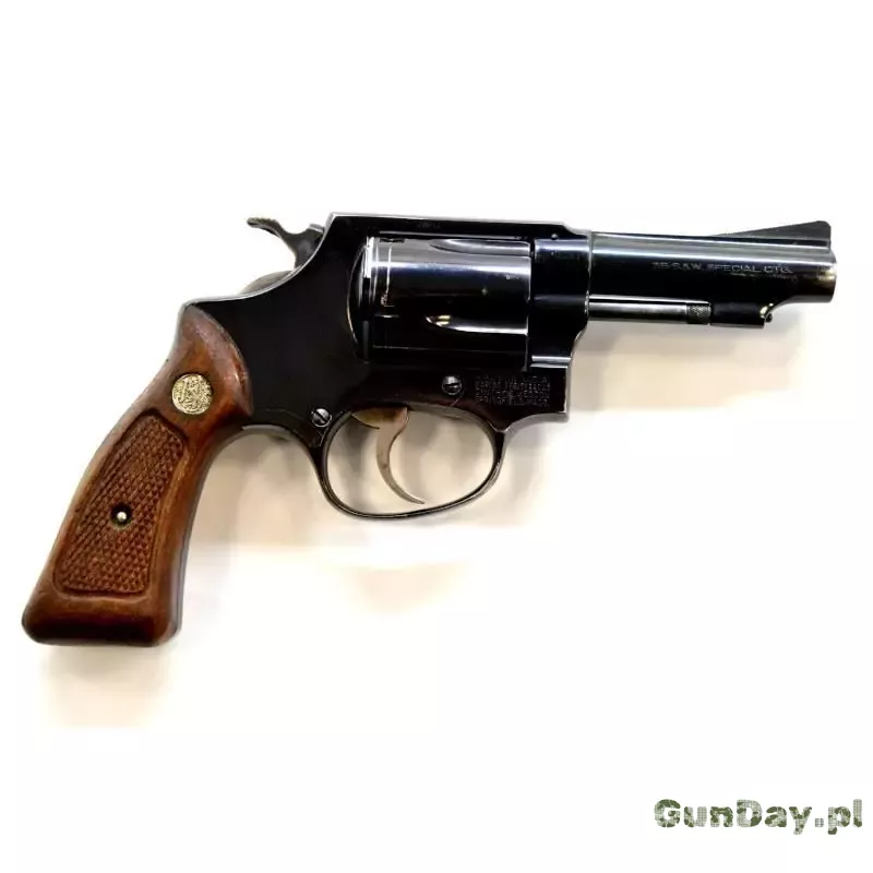 rewolwer-sw-mod-36-kal-38spec2.jpg