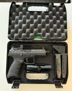 Beretta APX A0 Combat (wysokie przyrządy) [2100zł] + Kolimator Burris Fastfire 3 [1300zł] -WAWA