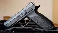CZ P-09 + kabura