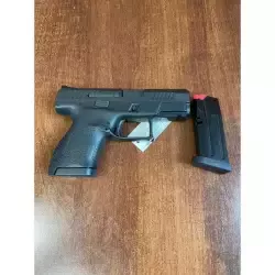 Pistolet CZ P-10 S kal. 9x19. Pistolet używany, stan: Bardzo dobry.