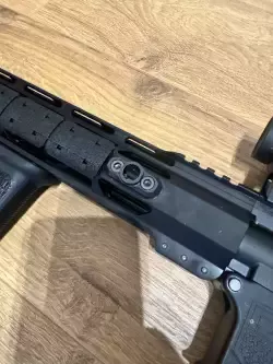 KARABINEK DIAMONDBACK DB15 CCMLB 16" KAL. 5,56MM NATO/.223 REM. | doposażony