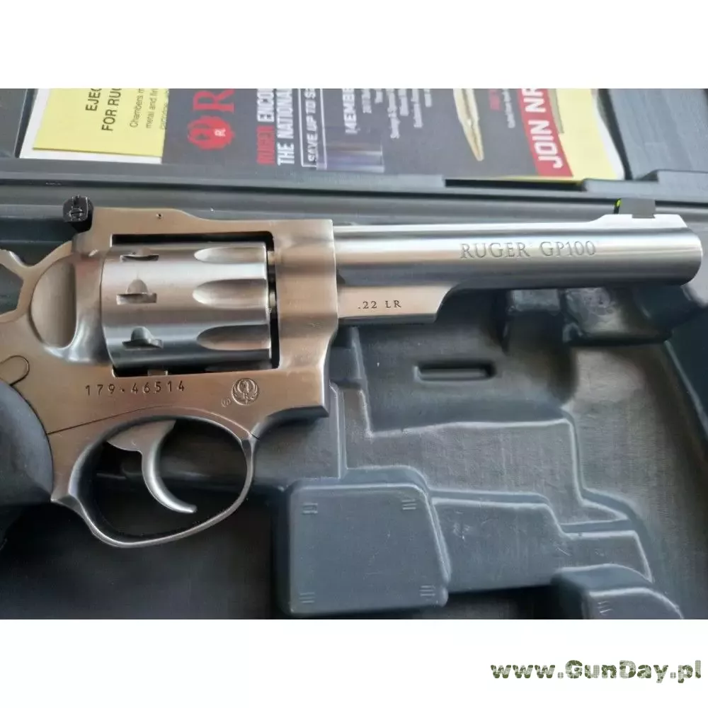 rewolwer-bocznego-zaplonu-ruger-mod-1757-kal-22-lr-3.jpg