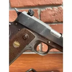 pistolet-auto-ordinance-colt-1911-kal-45-acp-4.jpg