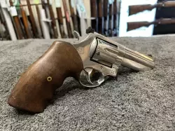 Rewolwer TAURUS kal. 44Mag.