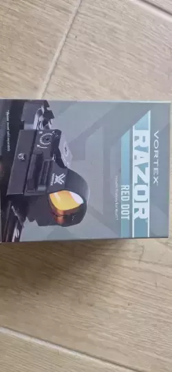 Kolimator Vortex Razor 3 moa